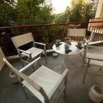 Vyron 2 Lusso Διαμέρισμα *