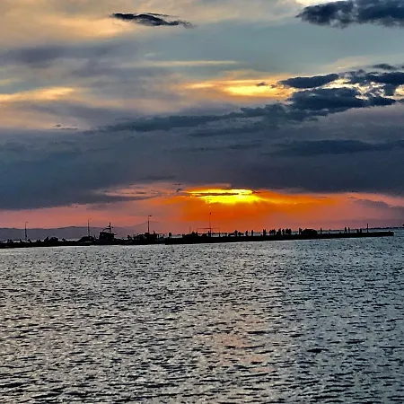 Vyron 2 Lusso * Nea Michaniona